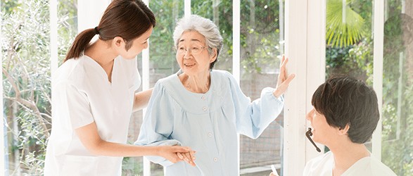 株式会社 アミューズ24 介護・福祉サービス